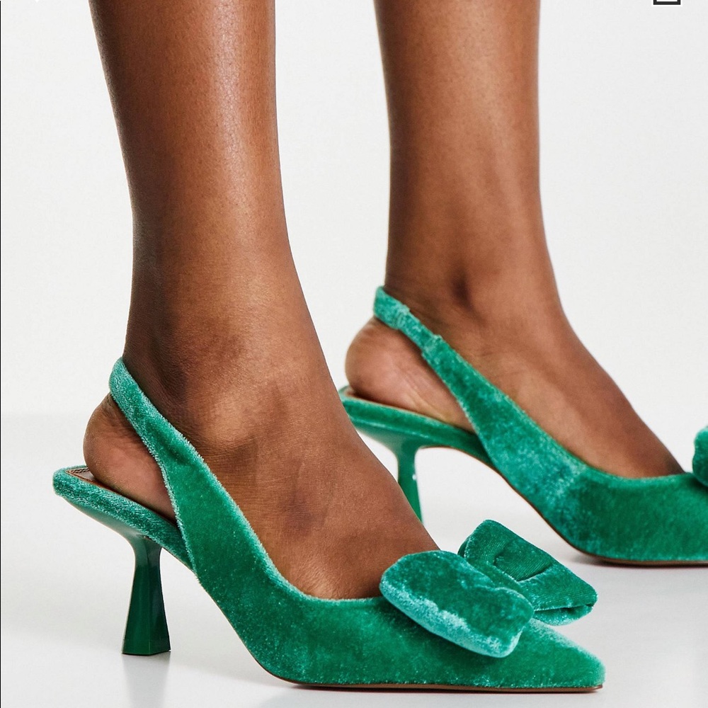 ASOS Design Wide Fit Scarlett Bow Detail Mid Heel shoes in green